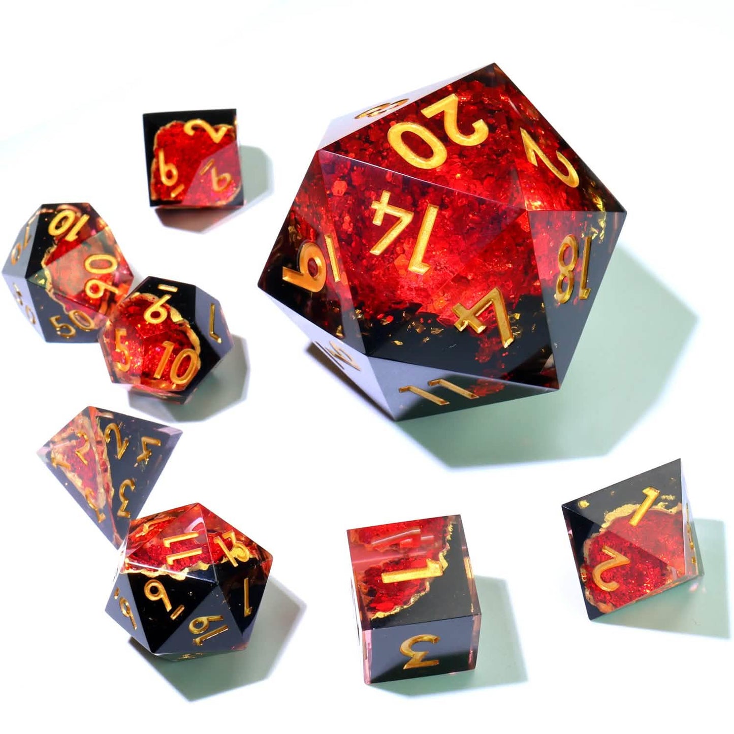 Crimson Abyss – product detail – geode DnD dice set (1)