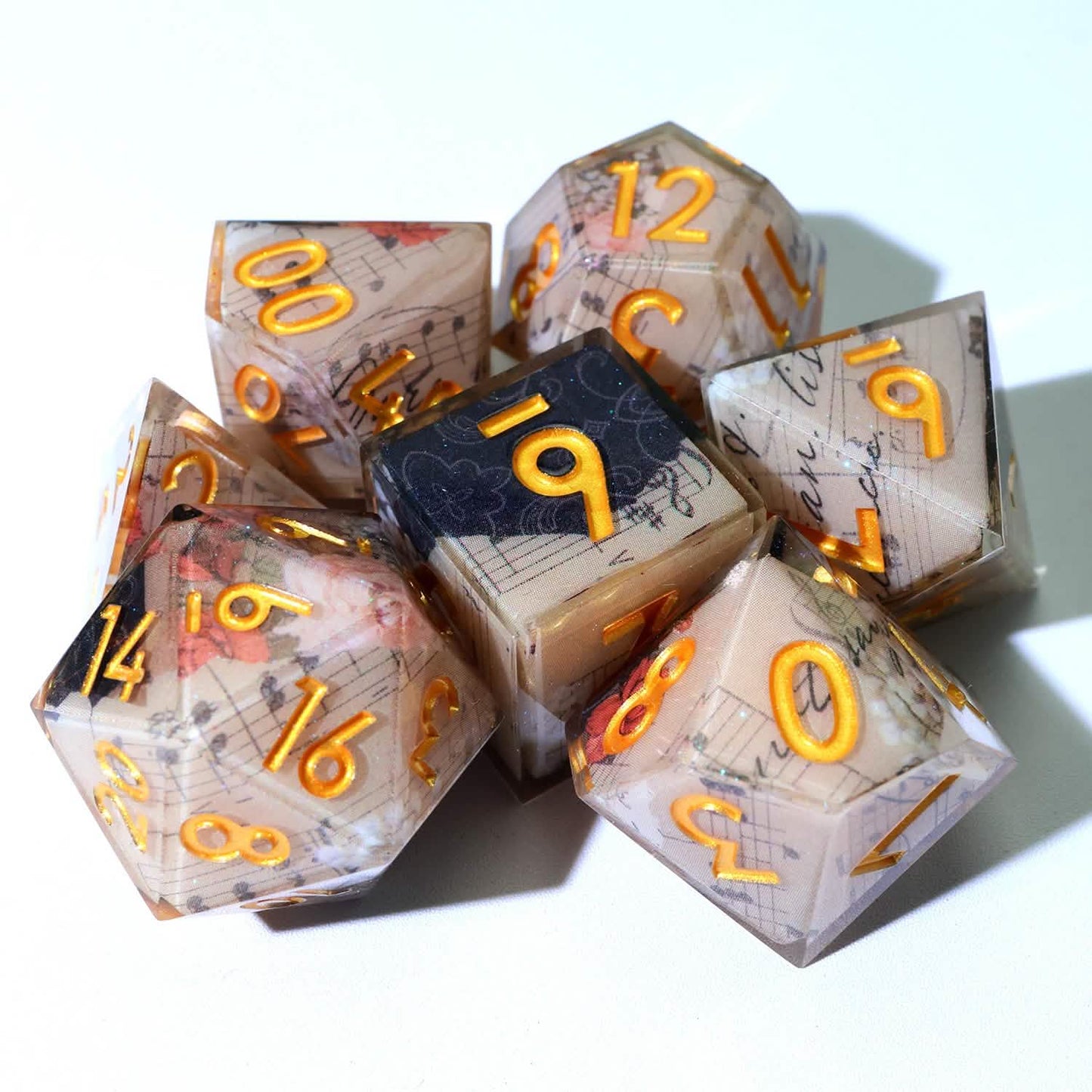 Sonnet of Thorns – view 7 – art core DnD dice set