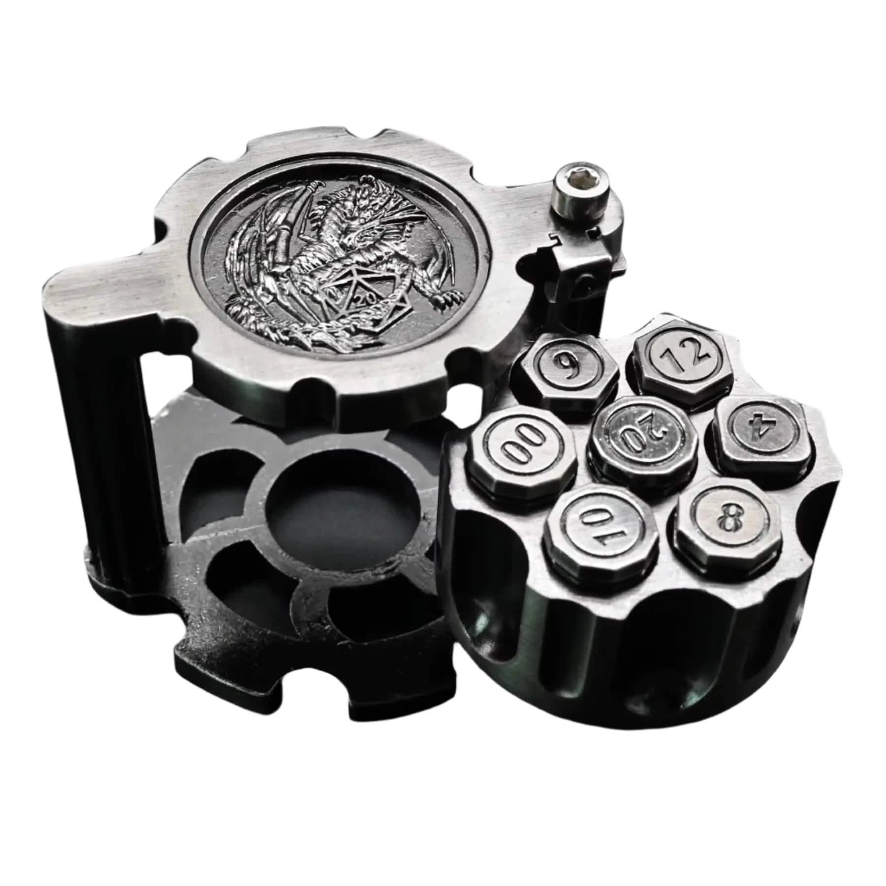 Bullet Dobbelstenen Set Revolver Nest Metalen DND Polyhedral Roulette Met Draaiende Cilinder Container D20 D10 D100 D8 D6 Voor 1916704152 Bullet Dobbelstenen Set Revolver Nest Metalen DND Polyhedral Roulette Met Draaiende Cilinder Container D20 D10 D100 D8 D6 Voor 1916704152