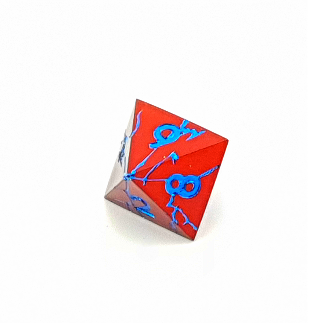 Frostfire Scar – view 5 – metal DnD dice set