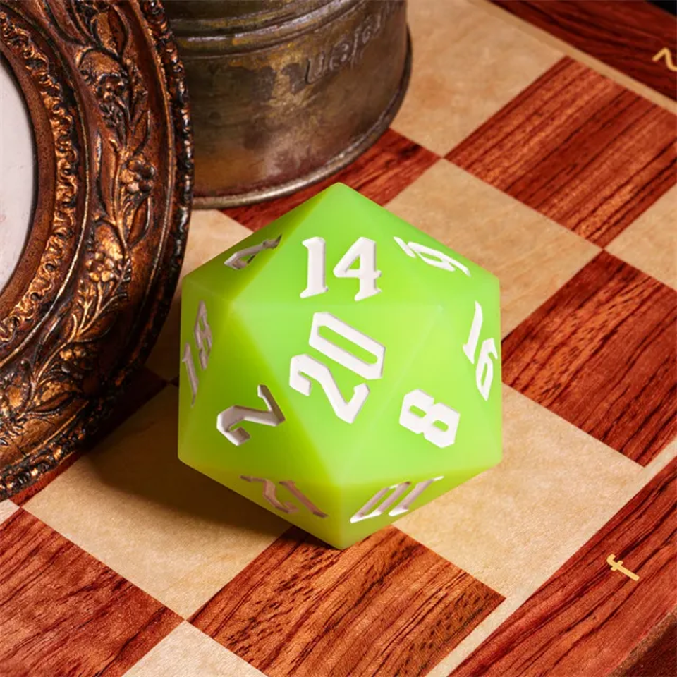 Jester's Bounce – view 14 – bouncy silicone DnD dice set (1)