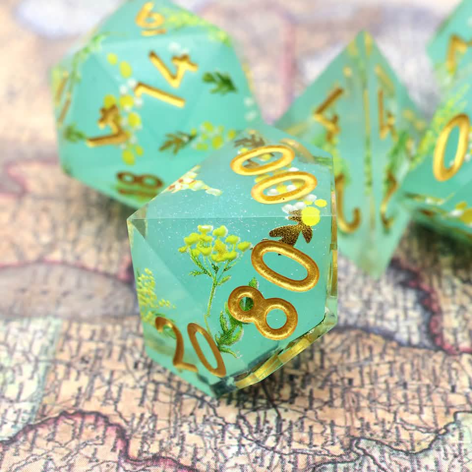 Summer Court – view 22 – art core DnD dice set