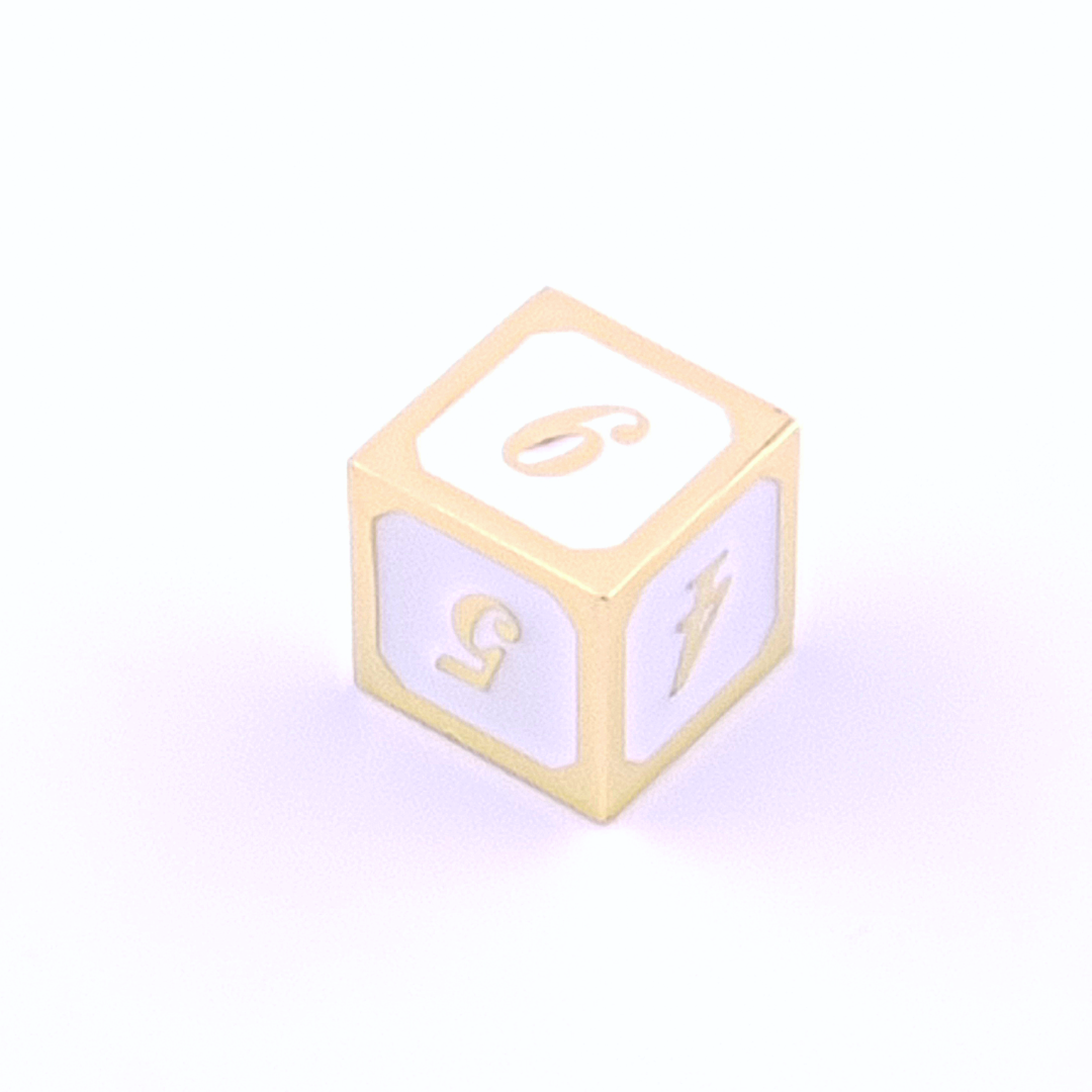 Pure Noble – close-up view – metal DnD dice set