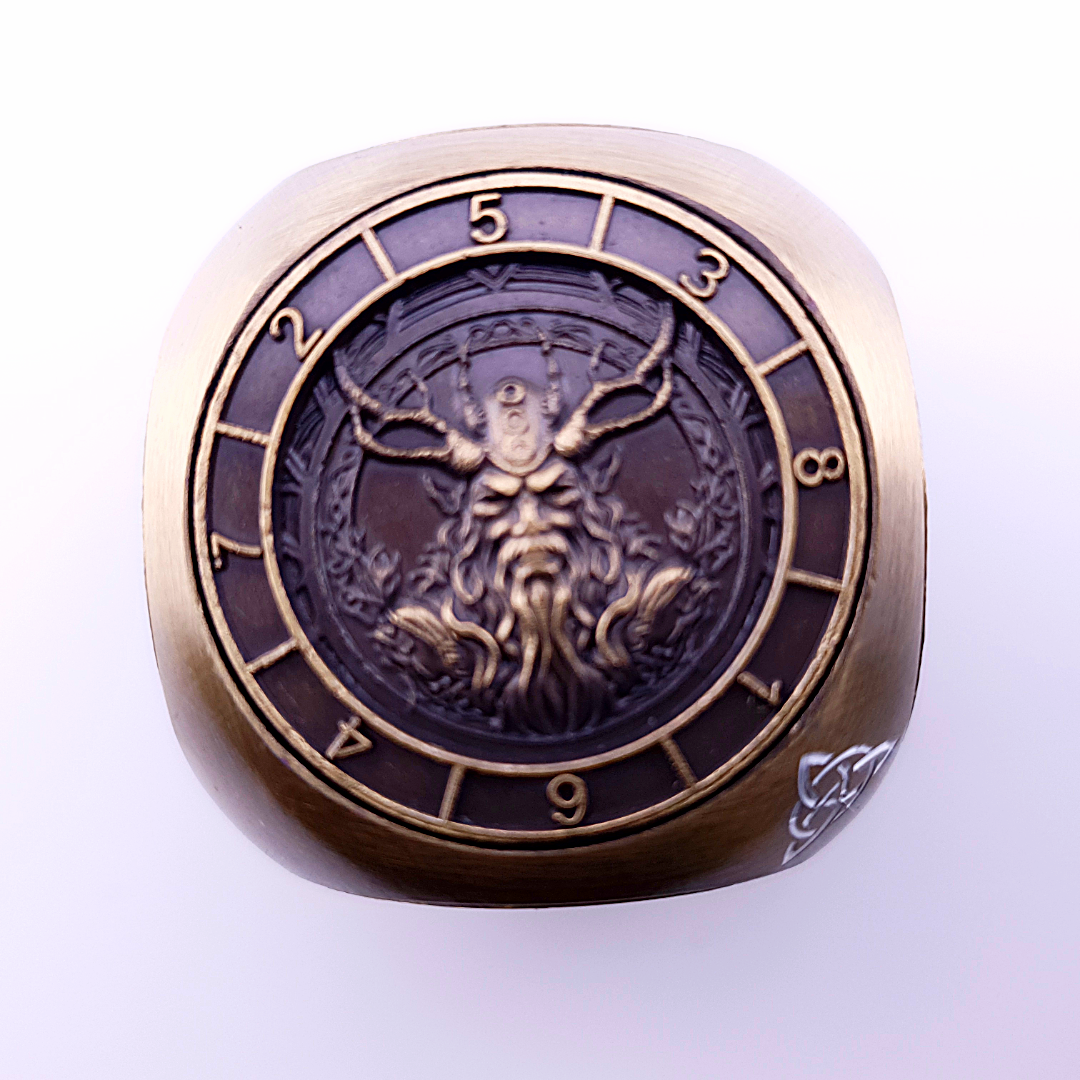 Talisman of Omens | Dice Spinner | Ancient Silver