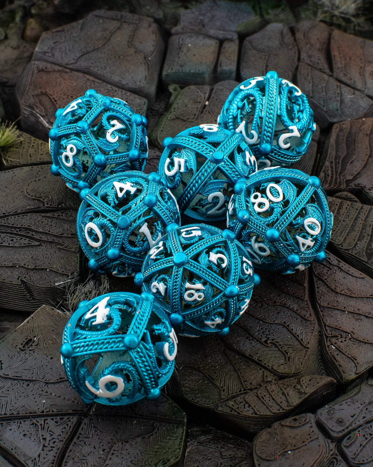 Round Dragon Metal Dice Set