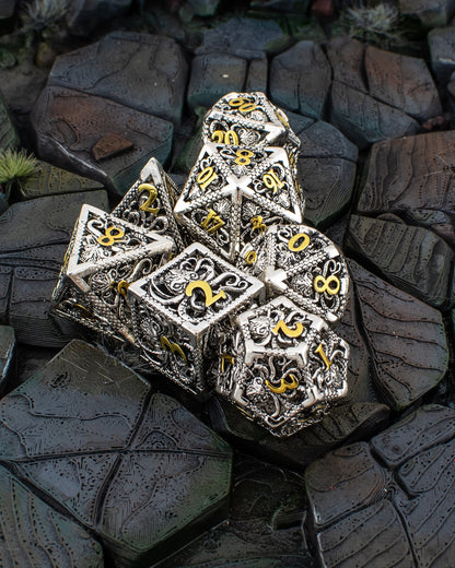 Hollow Octopus Metal Dice Set