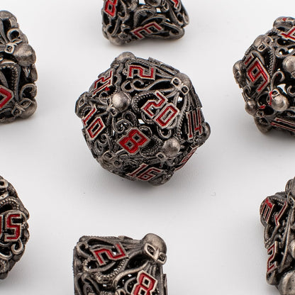 Hollow Skull Metal Dice Set