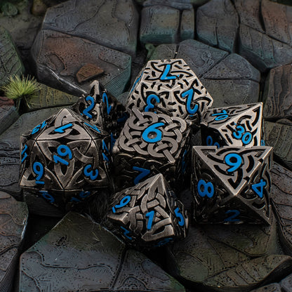 Hollow Maze Metal Dice Set