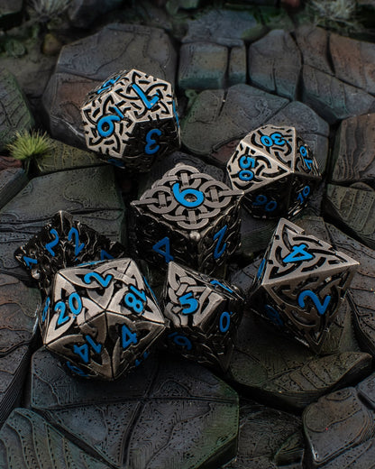 Hollow Maze Metal Dice Set