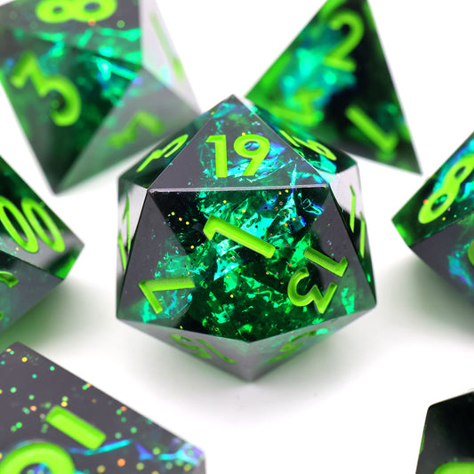 Necrotic Glimmer | Sharp Edge Dice | 7 Piece Set