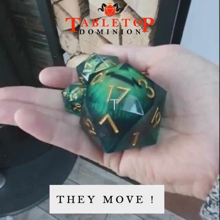 Video of the green version of the moving eyeball dice, demonstrating the movement of the dragon eye inside